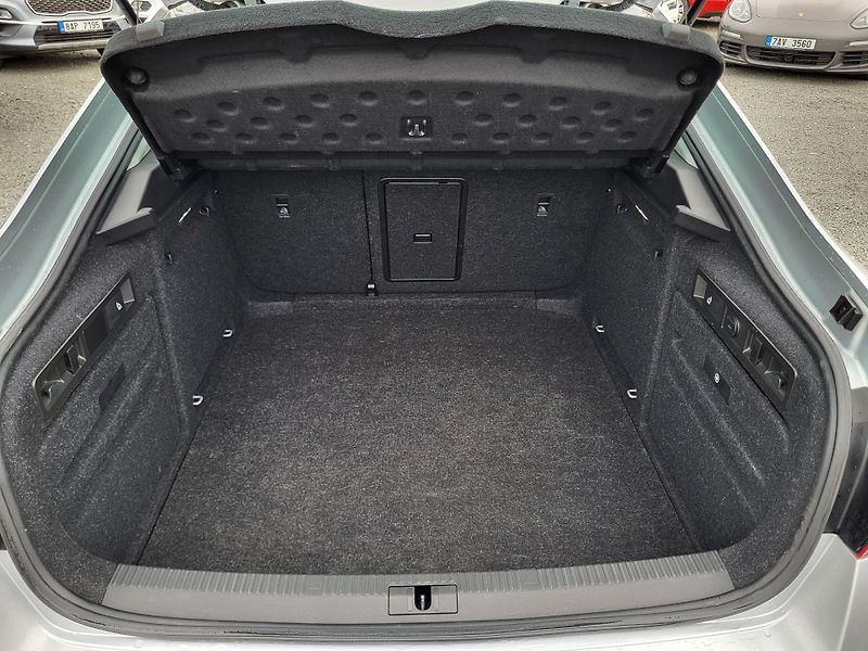 Škoda Superb III FL 2.0 TDi DSG STYLE+ *ČR - fotka 40 z 46