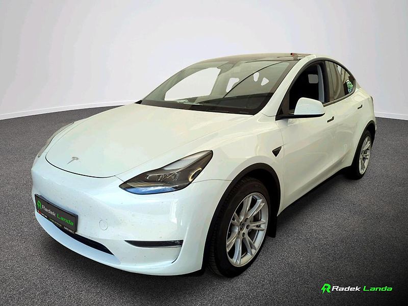 Tesla Model Y (2024) Long Range AWD Berlín | tažné - fotka 3 z 7