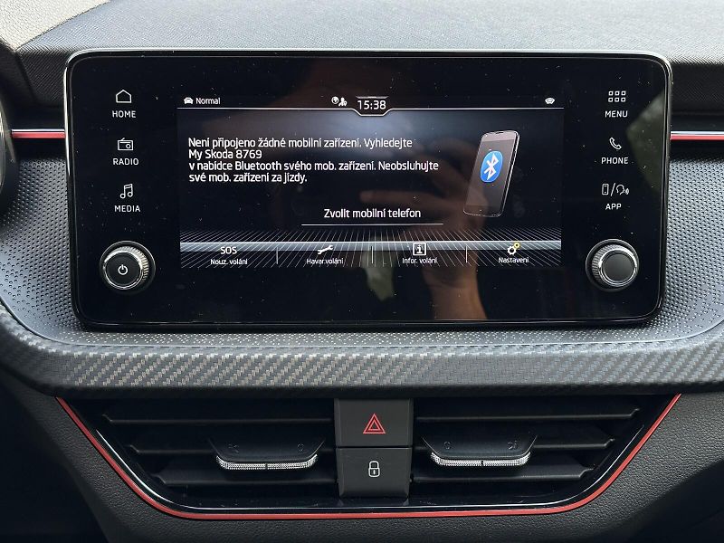 Škoda Kamiq 1.0TSi Monte Carlo 116PS Matri - fotka 29 z 44