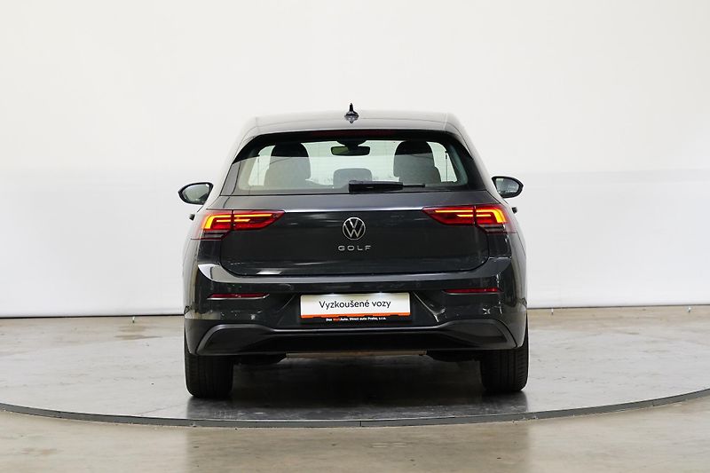 Volkswagen Golf - fotka 6 z 25