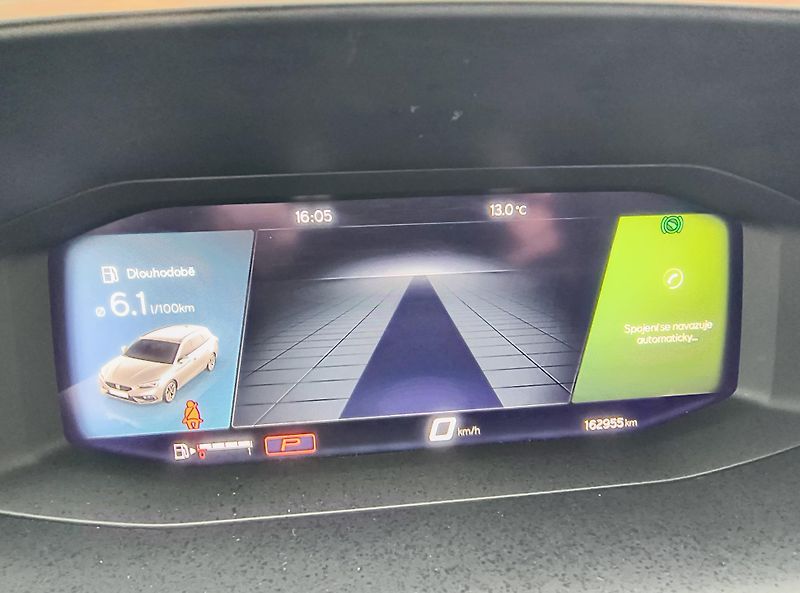Seat Leon 1.0 eTSi AT 81KWNAVI/MATRIXLED - fotka 35 z 67