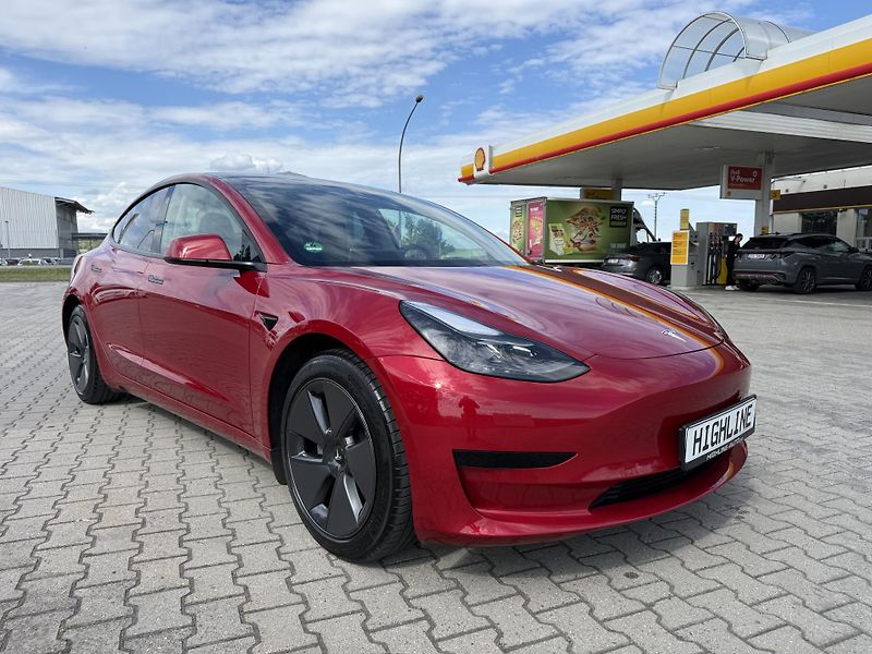 Tesla Model 3 STANDARD PLUS - fotka 3 z 18