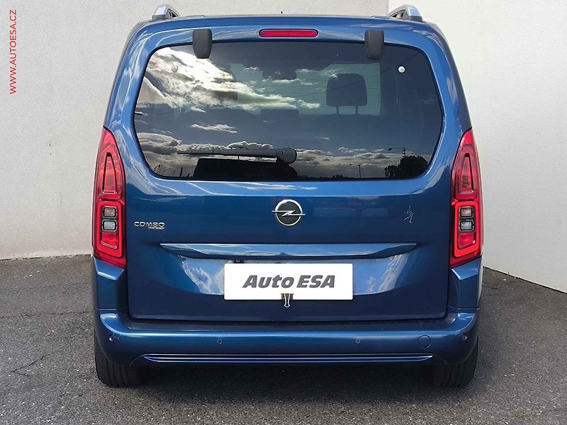 Opel Combo (2019) 1.2T, 2.maj,ČR, AC, tempo - fotka 5 z 21