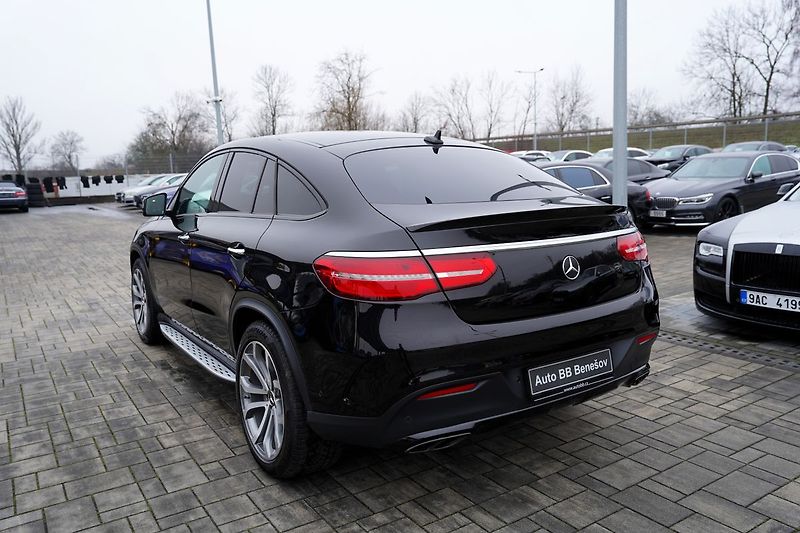 Mercedes-Benz GLE GLE43 AMG 4Matic/9AT/370PS/DPH - fotka 4 z 45