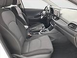 Hyundai i30 (2019) 1.6 CRDi, Tempomat - náhled 9