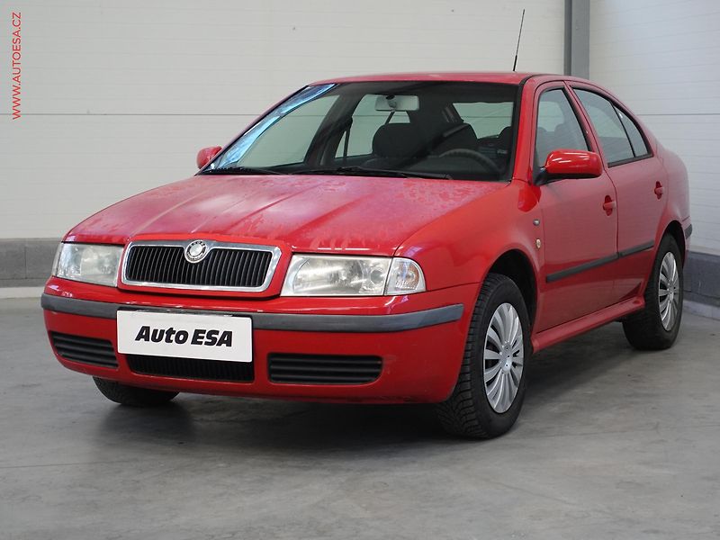 Škoda Octavia (2002) 1.6i, ČR, Elegance - fotka 3 z 19