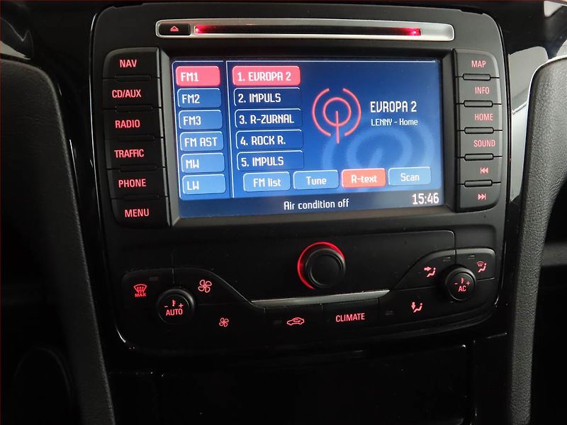 Ford Galaxy (2011) Titanium 2.2 TDCi, Automat - fotka 12 z 19