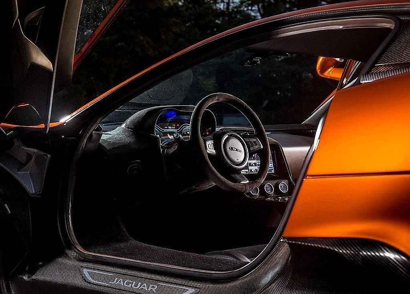 Jaguar C-X75 Bond Concept.