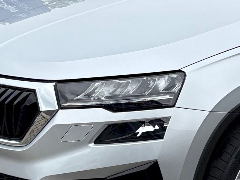 Škoda Karoq (2023) STYLE 1.5 TSI DSG 110 kW Tažné - fotka 10 z 30