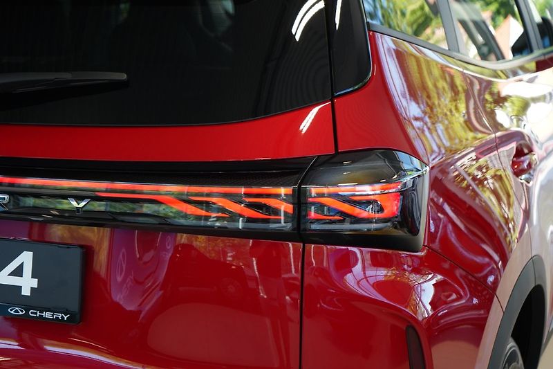 Chery Tiggo 4 HEV (2026) UNIQUE 1.5 IDHE HEV - fotka 7 z 22