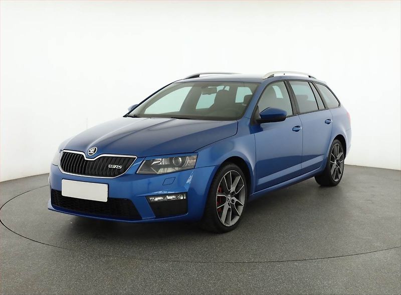 Škoda Octavia (2015) RS 2.0 TDI, Automat, Navi - fotka 2 z 14