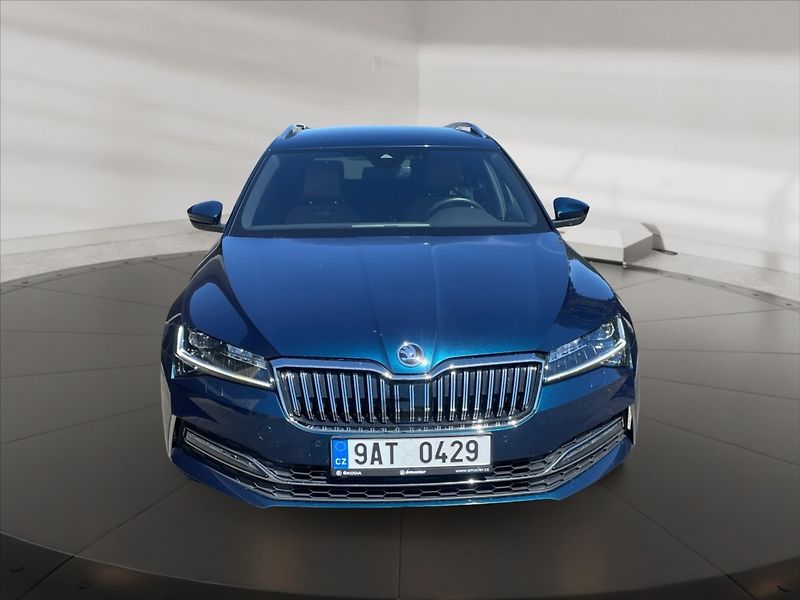 Škoda Superb 2,0 TDI 147 4x4 L&K DSG - fotka 2 z 11