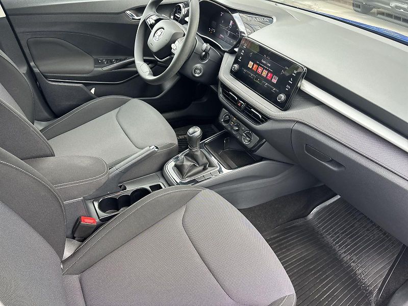 Škoda Fabia (2024) 1.0 TSI Selection - fotka 9 z 25