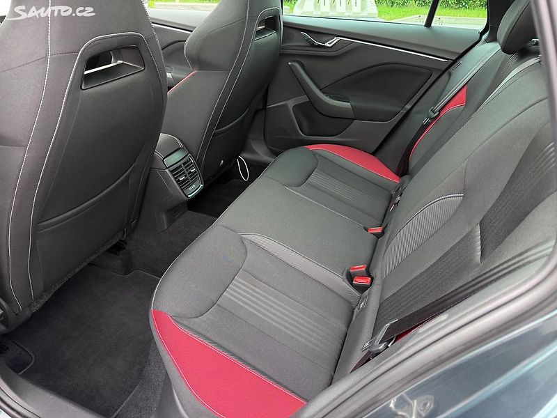 Škoda Scala (2021) Monte Carlo / 1.0 tsi / DPH - fotka 12 z 22