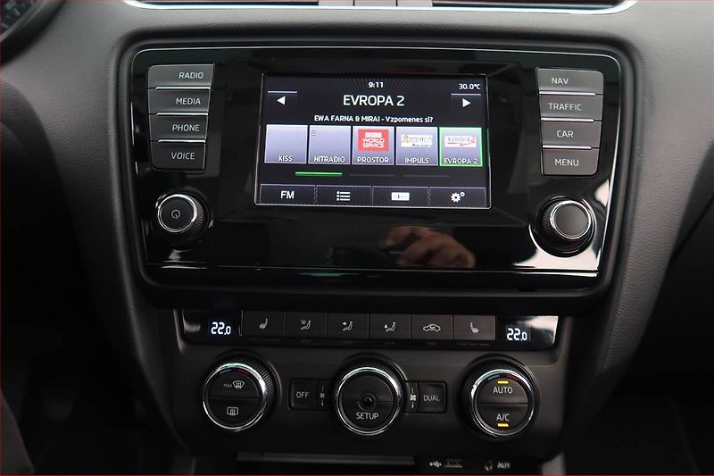 Škoda Octavia (2014) Ambition 1.6 TDI, Navi - fotka 12 z 18