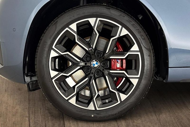 BMW X3 M50 xDrive - fotka 26 z 26