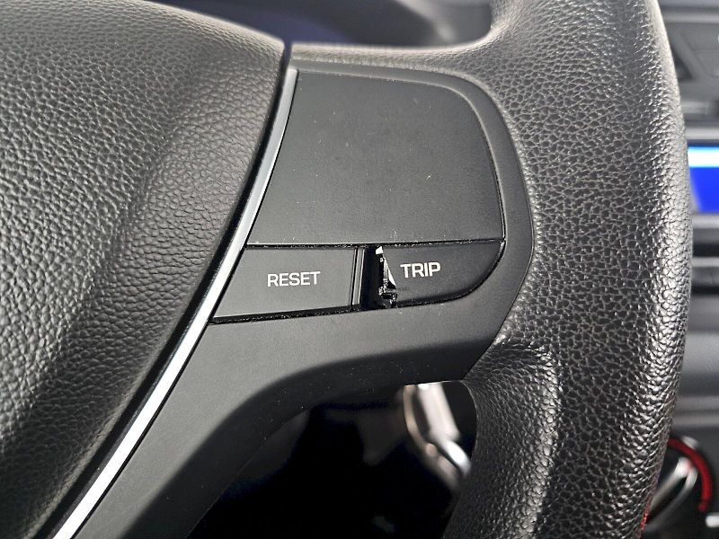 Hyundai i20 (2015) 1.2I 55kW - fotka 9 z 20