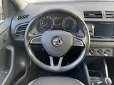 Škoda Fabia (2020) 1.0 TSi, ČR, Ambition, park - náhled 11