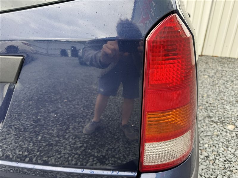 Ford Focus 1,6 i 16V 74kW 1.maj. původ ČR - fotka 16 z 45