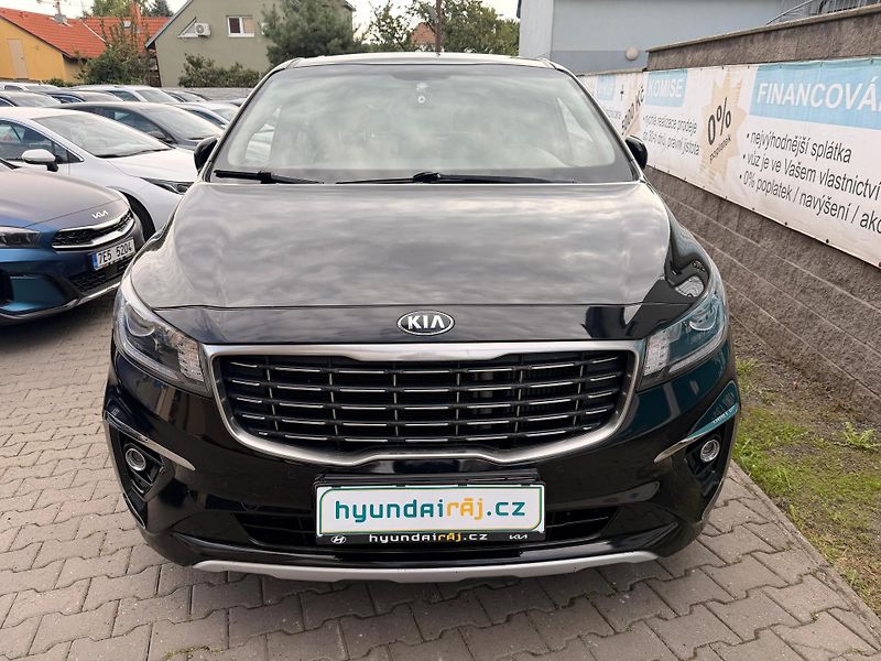 Kia Carnival 2.2-9 MÍST-AUTOMAT-PREMIUM - fotka 2 z 23