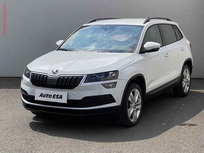 Škoda Karoq (2019) 1.5 TSi, Style, DSG, navi - fotka 3 z 18