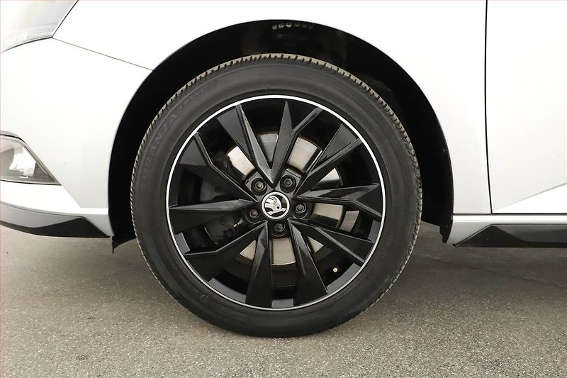 Škoda Fabia (2018) Monte Carlo 1.0 TSI - fotka 11 z 14