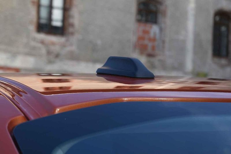 Ford Tourneo Custom je dobře jezdící vůz pro opravdu velké rodiny
