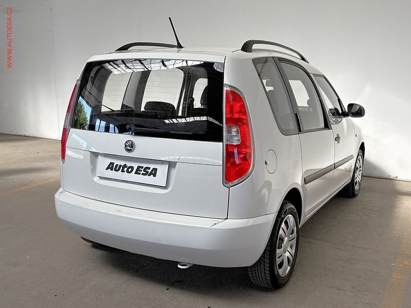 Škoda Roomster (2013) 1.2TSi, STK2/28 - fotka 4 z 13