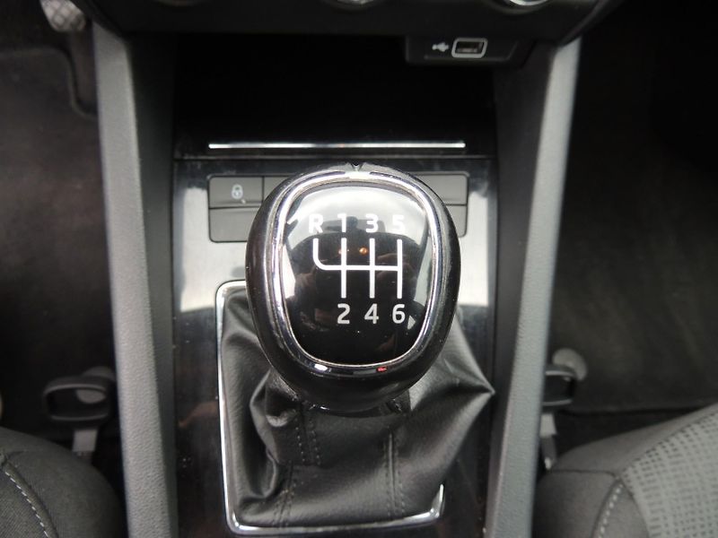 Škoda Octavia (2019) 1.5TSi,110kw,Style,ČR,1majitel - fotka 32 z 61