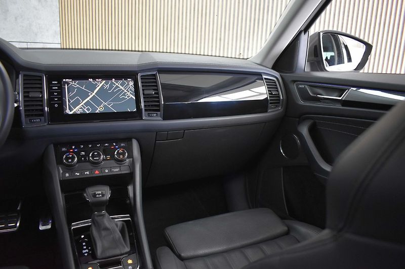 Škoda Kodiaq TDI 147kW L&K*TAŽNÉ*WEBASTO*ČR - fotka 10 z 52