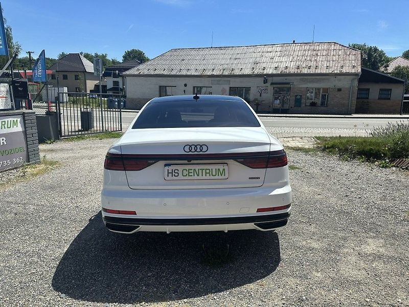 Audi A8 60 TDI V8 Quattro 320kW - fotka 4 z 32