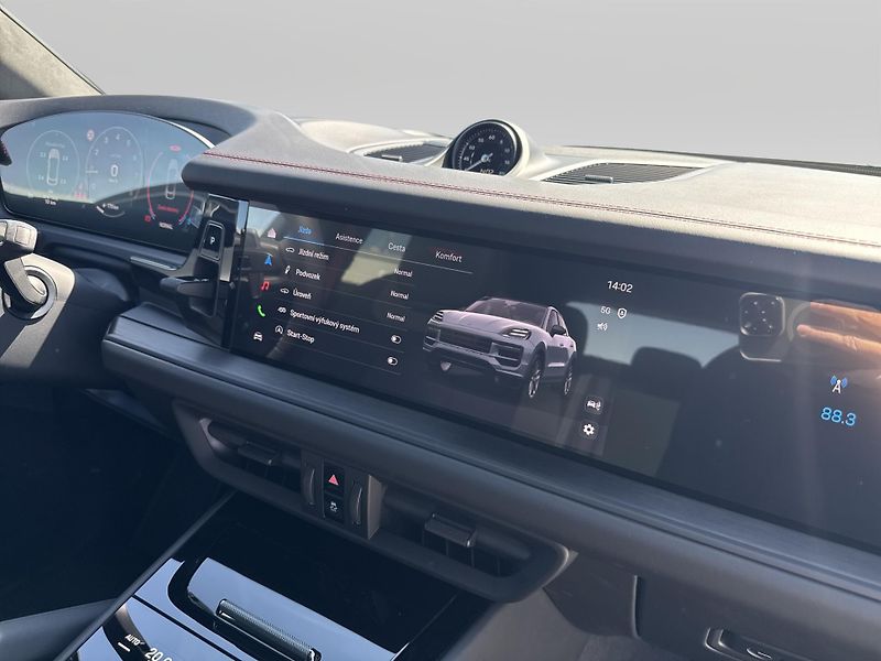 Porsche Cayenne GTS Coupé - fotka 18 z 30