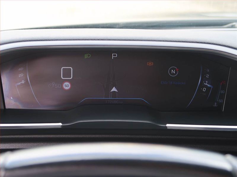 Peugeot 508 (2020) 2.0 BlueHDi, Automat, Navi - fotka 11 z 18