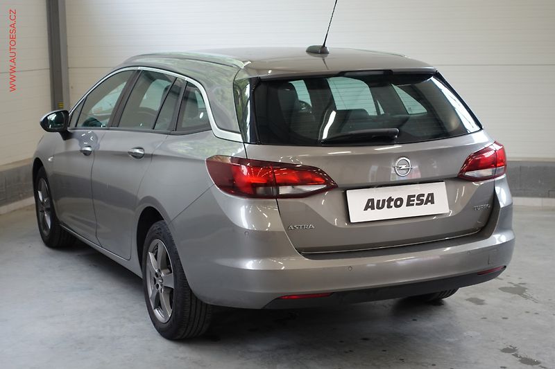 Opel Astra (2017) 1.4T, 2.maj,ČR, AC, tempo - fotka 4 z 22