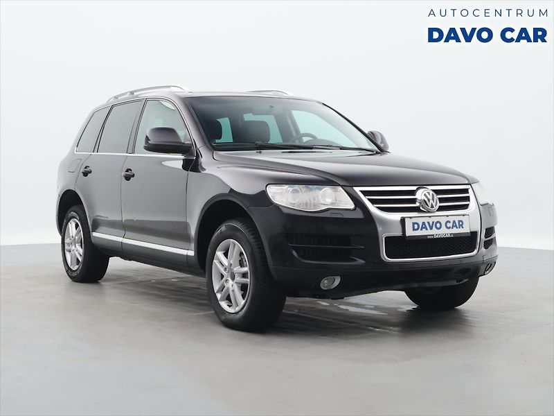 Volkswagen Touareg 3,0 TDI V6 176kW Tiptronic CZ - fotka 1 z 39