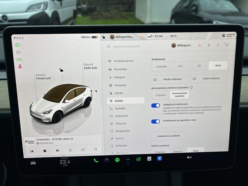 Tesla Model Y LONG RANGE DUAL MOTOR  TZ 92% - fotka 29 z 56