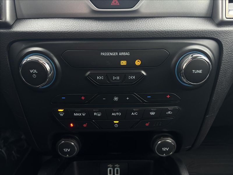 Ford Ranger 2,0 EcoBlue 156 kW Limited AT - fotka 35 z 37