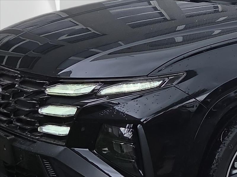 Hyundai Tucson 1,6  černá Nline PWR - fotka 5 z 12