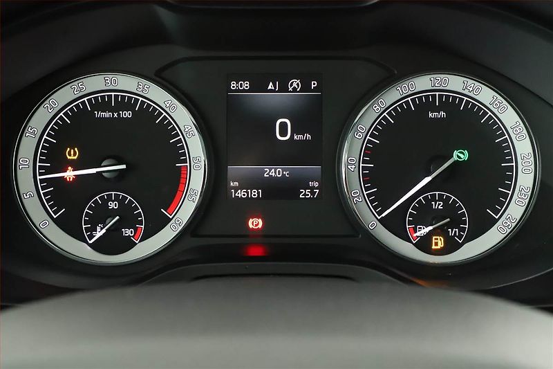 Škoda Karoq (2019) 2.0 TDI - fotka 15 z 24