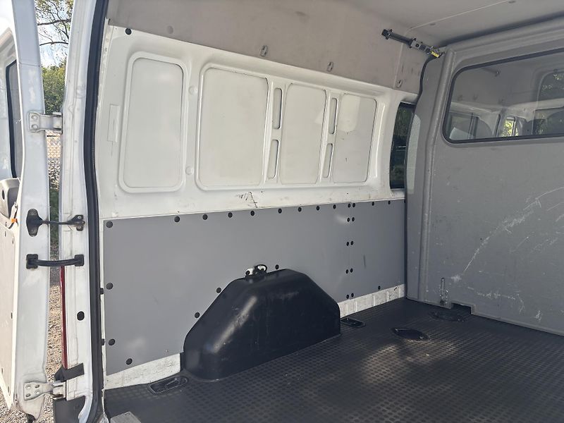 Ford Transit 350 L3H2 TREND 6 MÍST - fotka 31 z 41