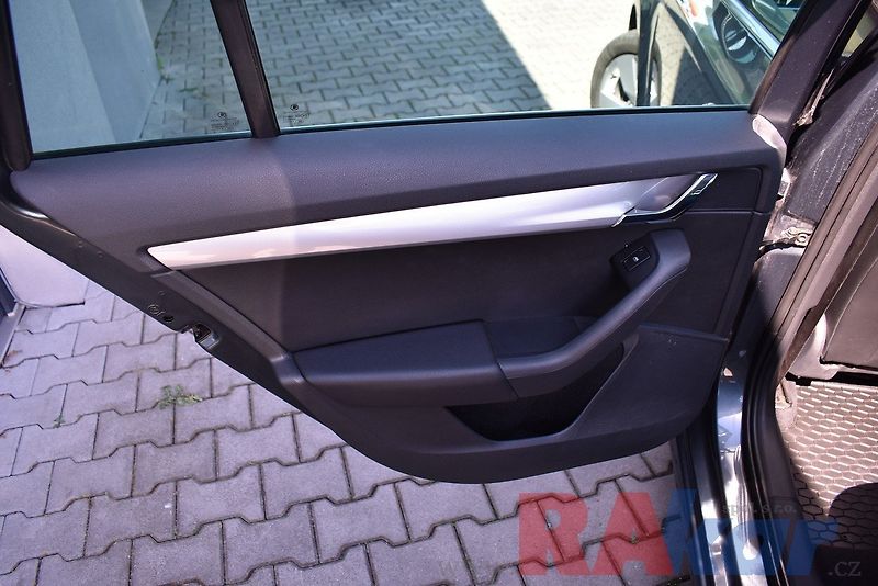 Škoda Octavia (2016) Style 2,0 TDI - fotka 12 z 33