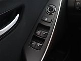 Hyundai i30 (2015) 1.6 MPI, Tempomat - náhled 12