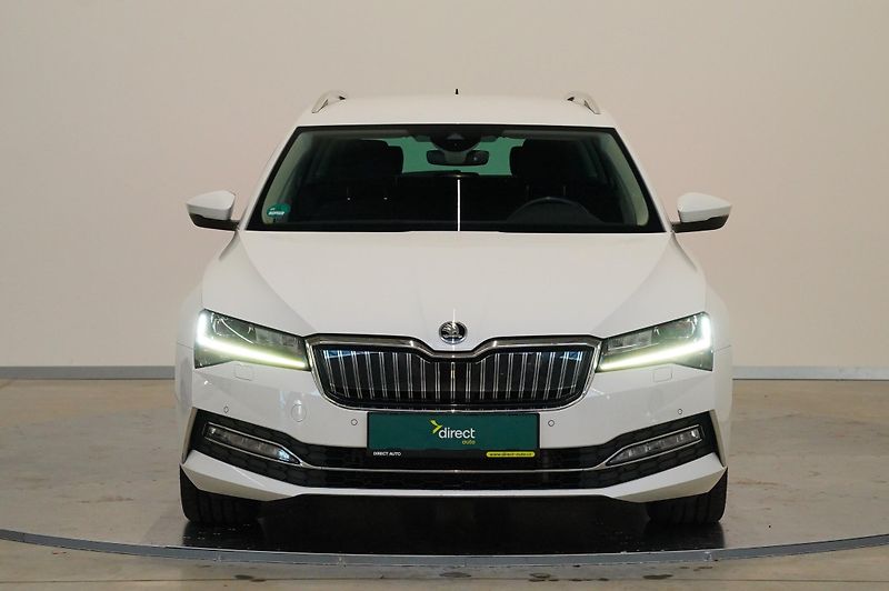 Škoda Superb - fotka 4 z 30