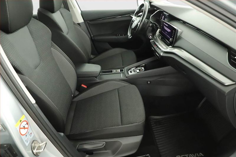 Škoda Octavia (2022) Ambition 2.0 TDI, 4X4 - fotka 7 z 14