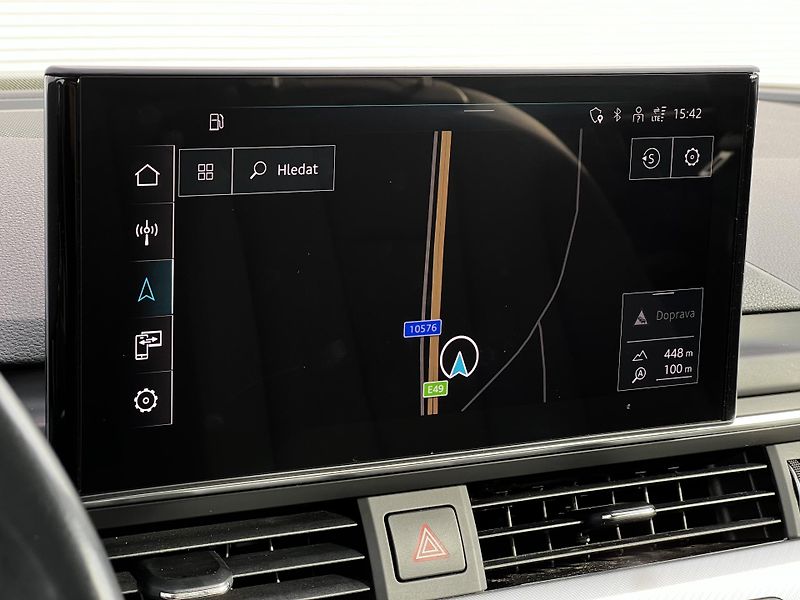 Audi A4 2.0TFSI 110kW S-Tronic  DPH TZ - fotka 18 z 26