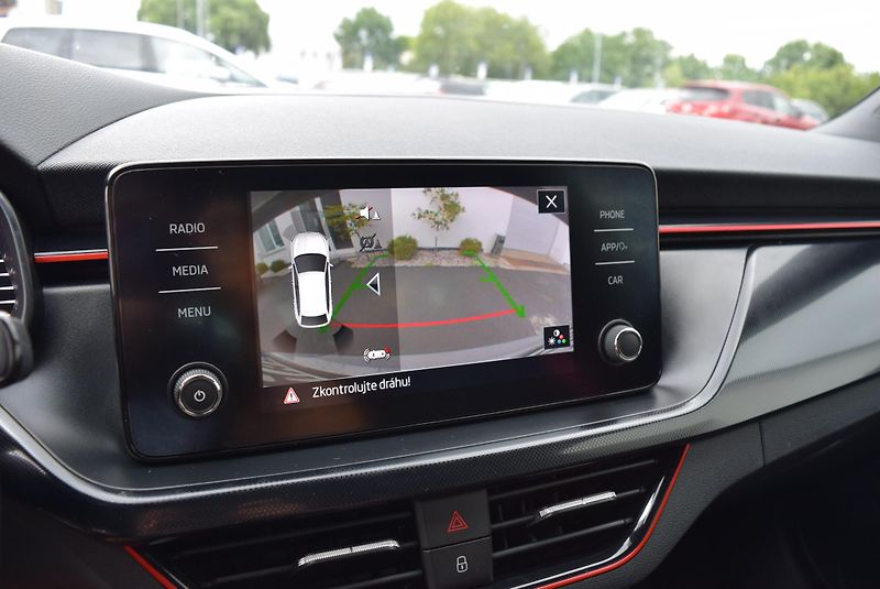 Škoda Scala (2021) 1.0TSI 81kw MONTE CARLO PANO  - fotka 28 z 48