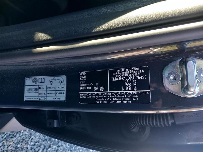 Hyundai Tucson 1,6 T-GDI PHEV 4WD ST. PREMIUM - fotka 18 z 25