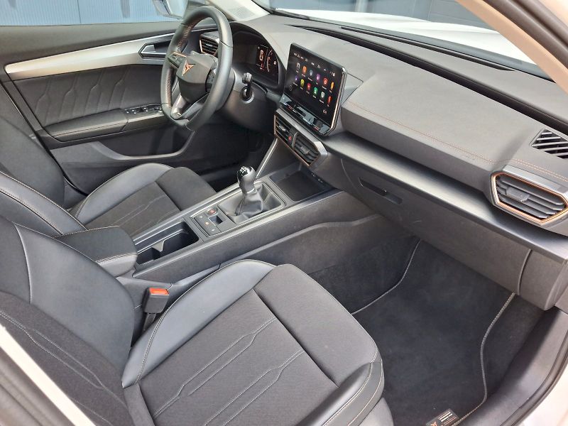 Cupra Formentor (2024) 1,5TSi 110kW - fotka 13 z 34
