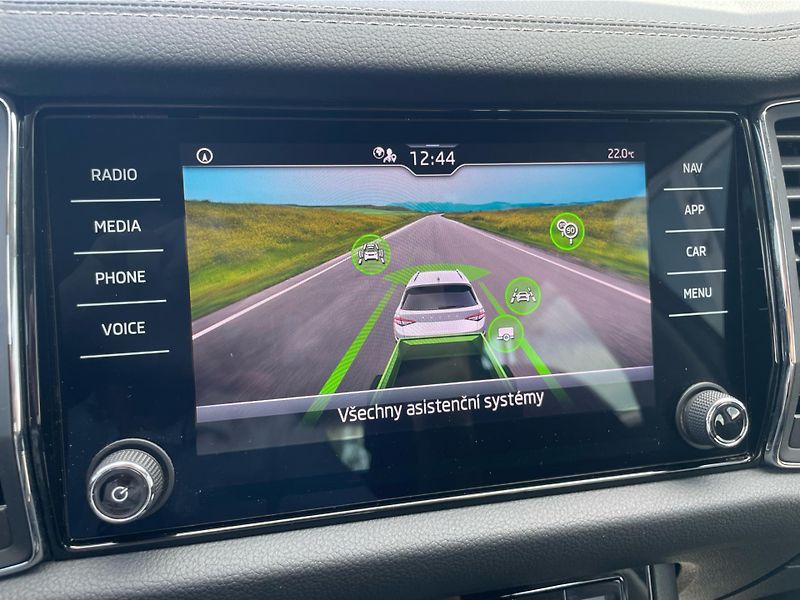 Škoda Kodiaq 2.0 TDi 4x4 DSG 7st. AMBITION - fotka 21 z 28