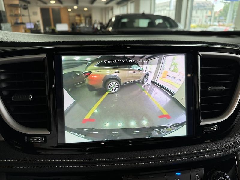 Chrysler Pacifica AWD Touring-L S-Appearance - fotka 37 z 55